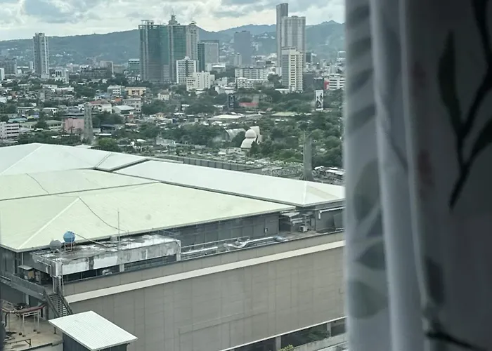 Budget Sweet Escape At San Marino Residences 3*