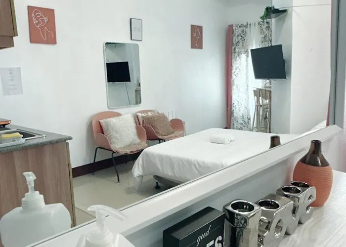 Budget Sweet Escape At San Marino Residences 3* 세부